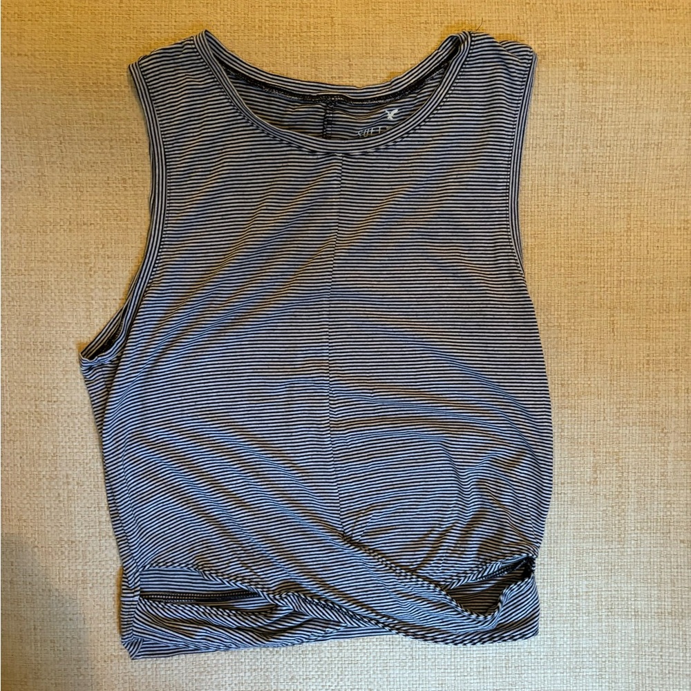 Aeropostale tank size L